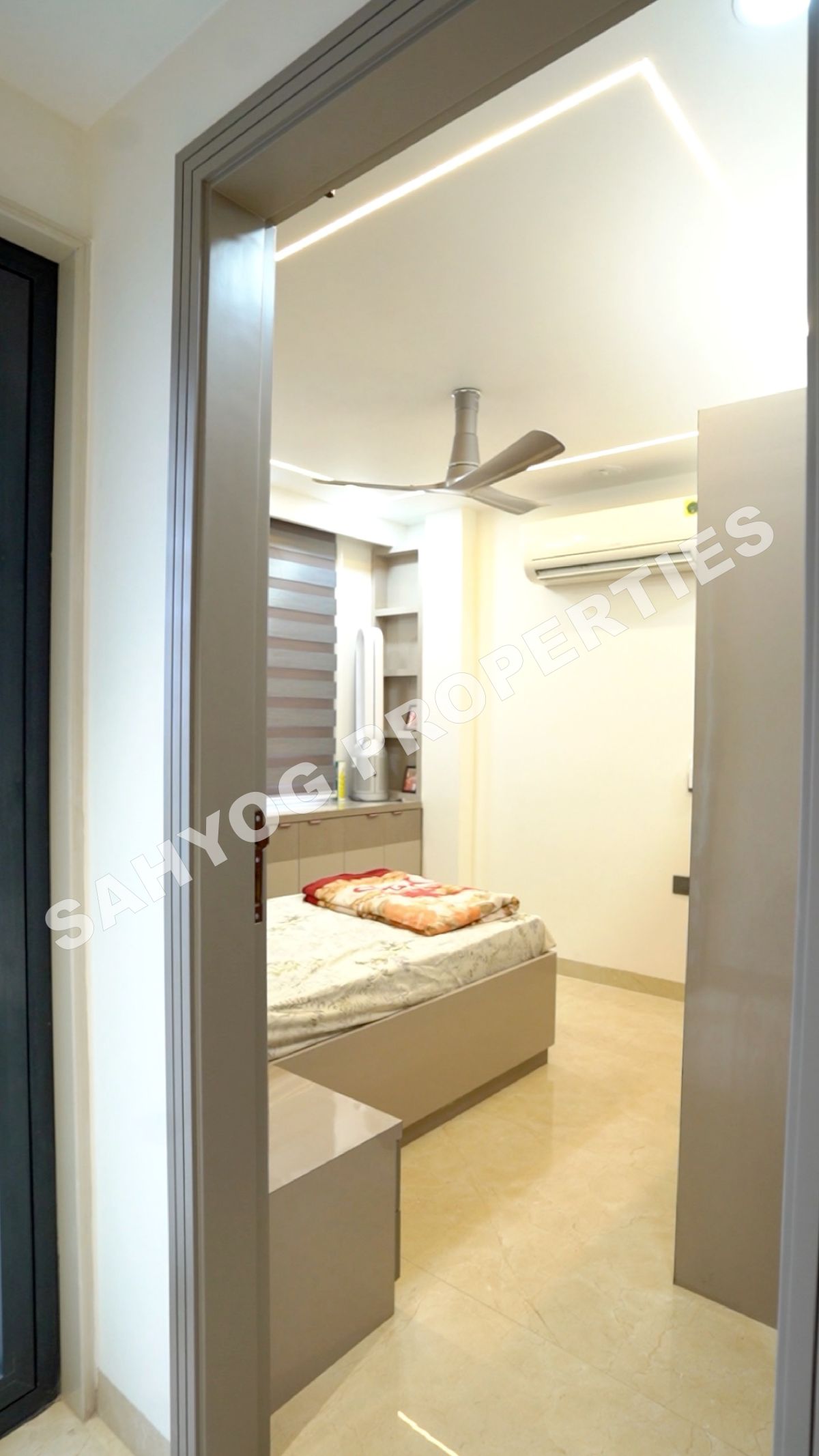 RESIDENTIAL PROJECT IN PITAMPURA thumbnail